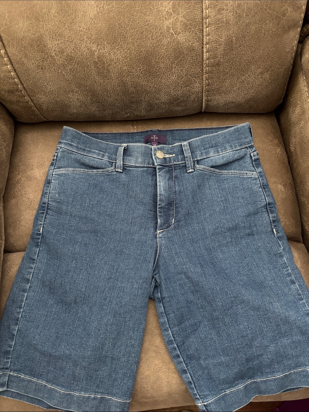 NYDJ SZ 2P SHORTS